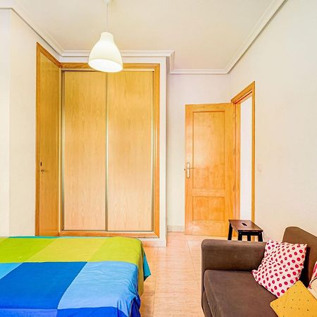 Belvilla By Oyo Lovely Bungalow With Swimming Pool โอริอุเอลา ภายนอก รูปภาพ