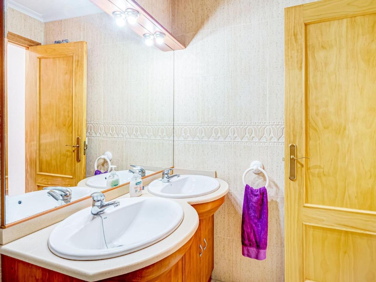 Belvilla By Oyo Lovely Bungalow With Swimming Pool โอริอุเอลา ห้อง รูปภาพ